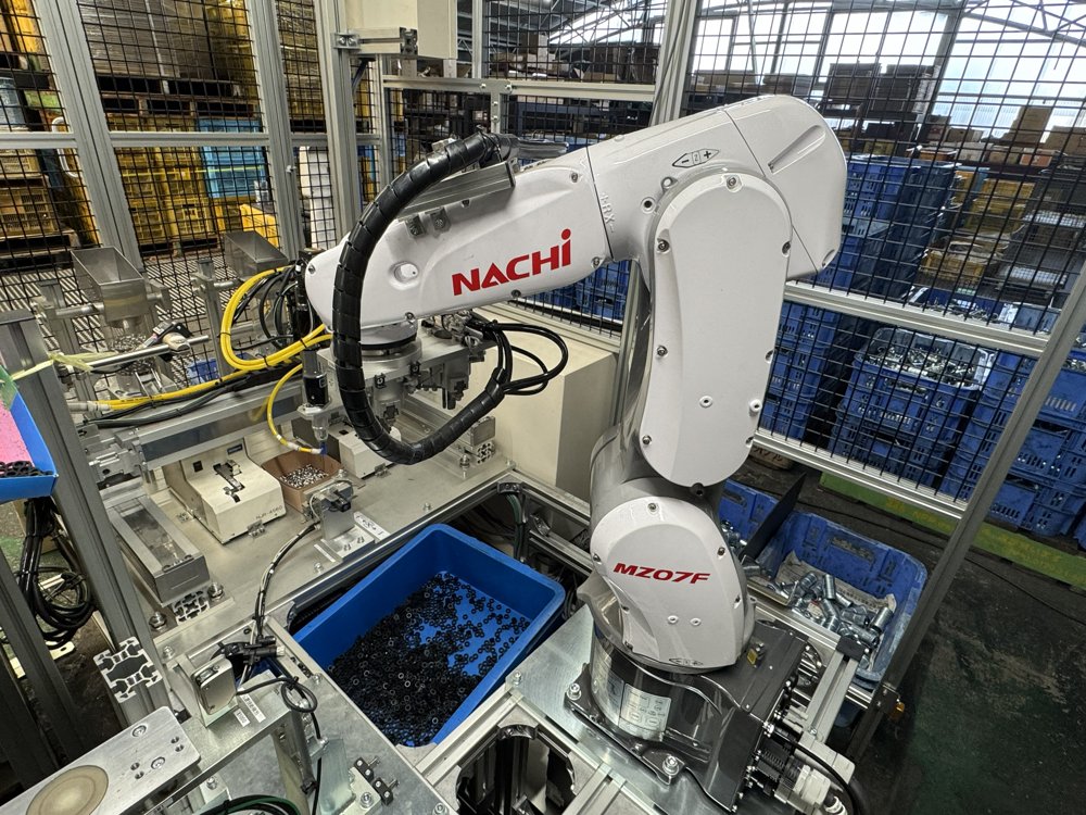 加工ロボット2